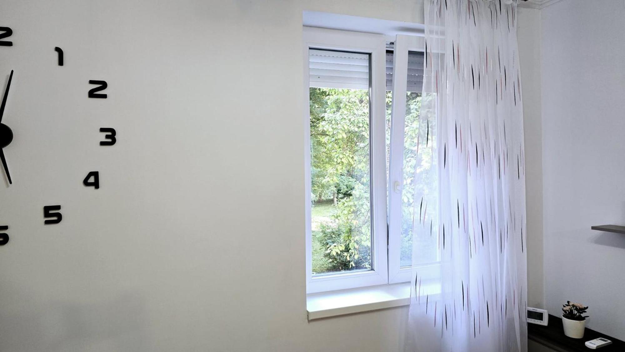 Apartament 3 Camere Hd Χουνεντοάρα Εξωτερικό φωτογραφία