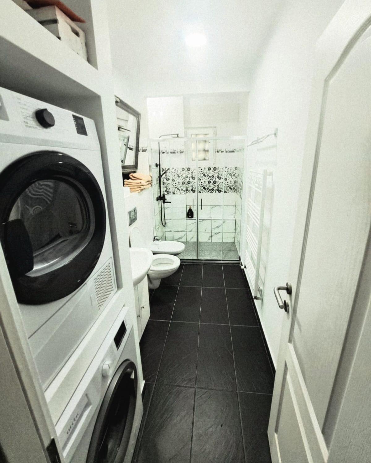 Apartament 3 Camere Hd Χουνεντοάρα Εξωτερικό φωτογραφία