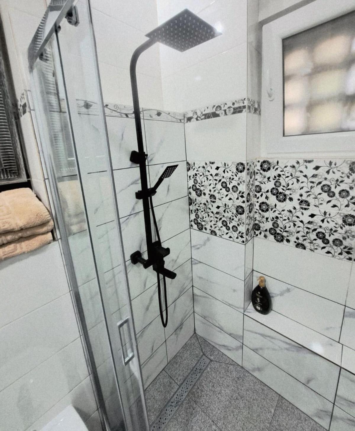 Apartament 3 Camere Hd Χουνεντοάρα Εξωτερικό φωτογραφία